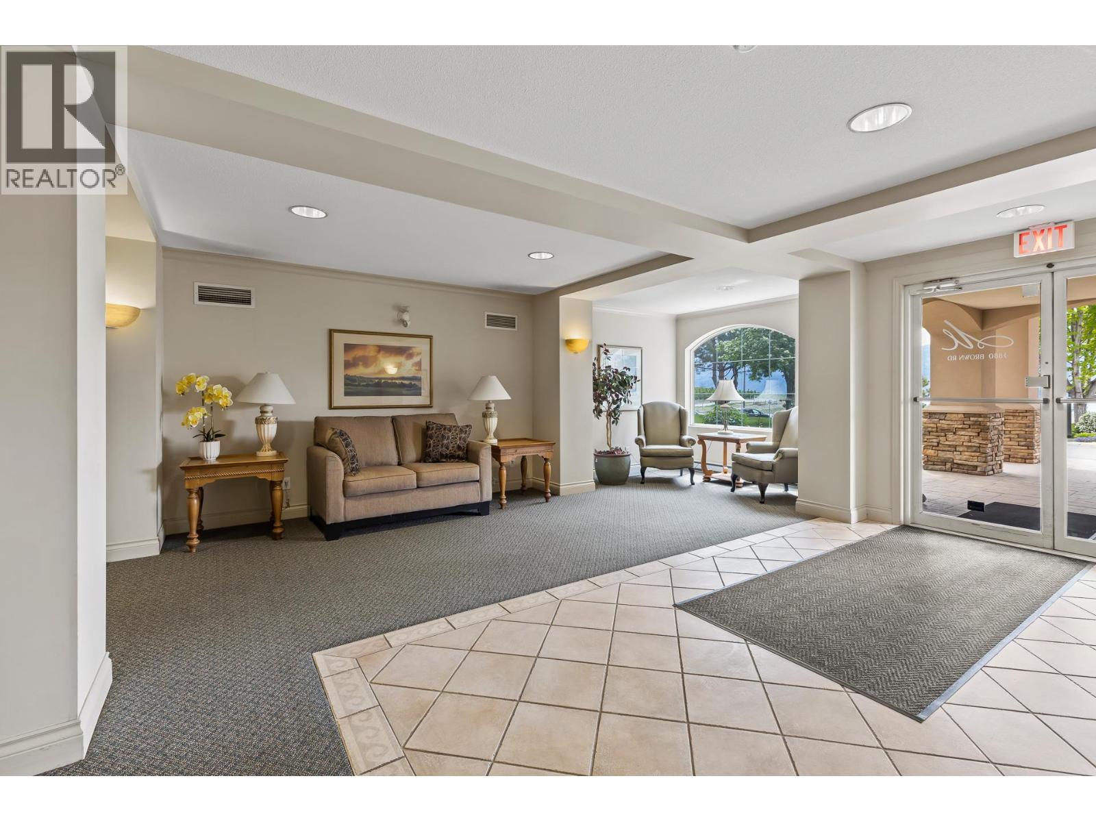 3890 Brown Road Unit# 202