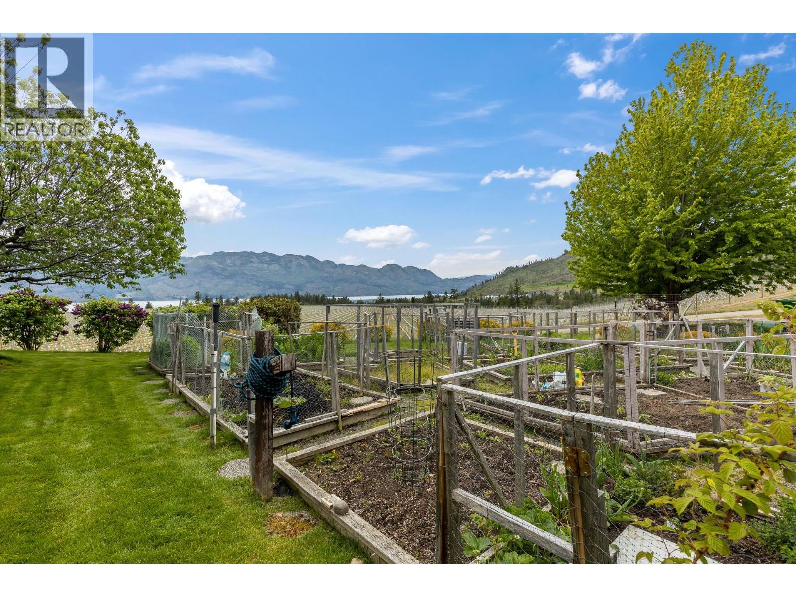 3890 Brown Road Unit# 202