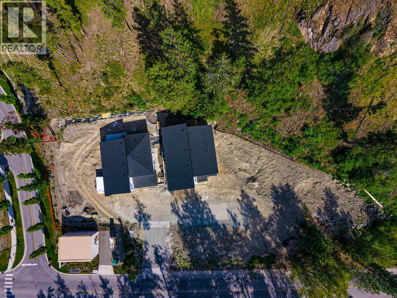 487 Clifton Road N
