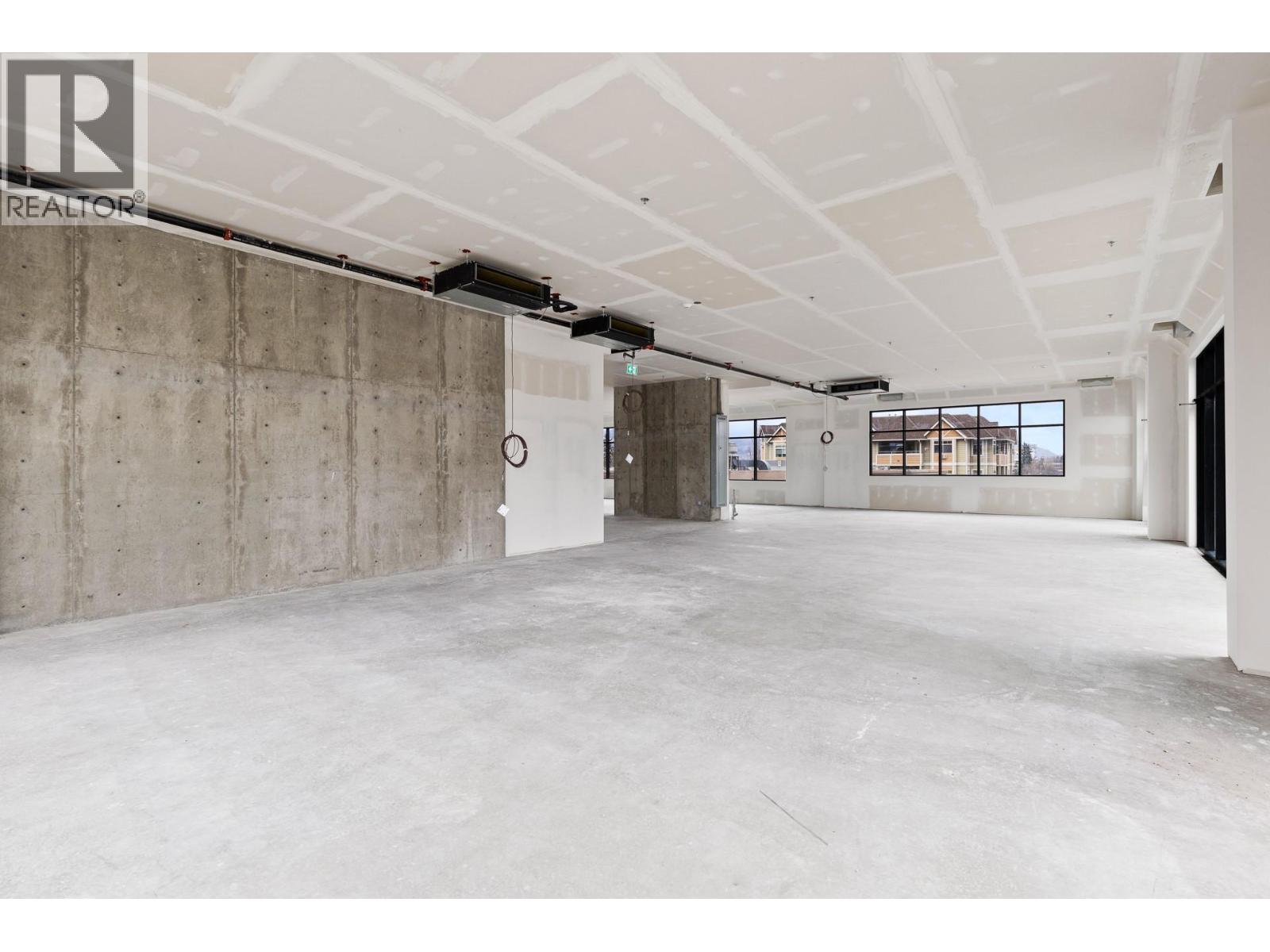 550 Osprey Avenue Unit# 3rd FL