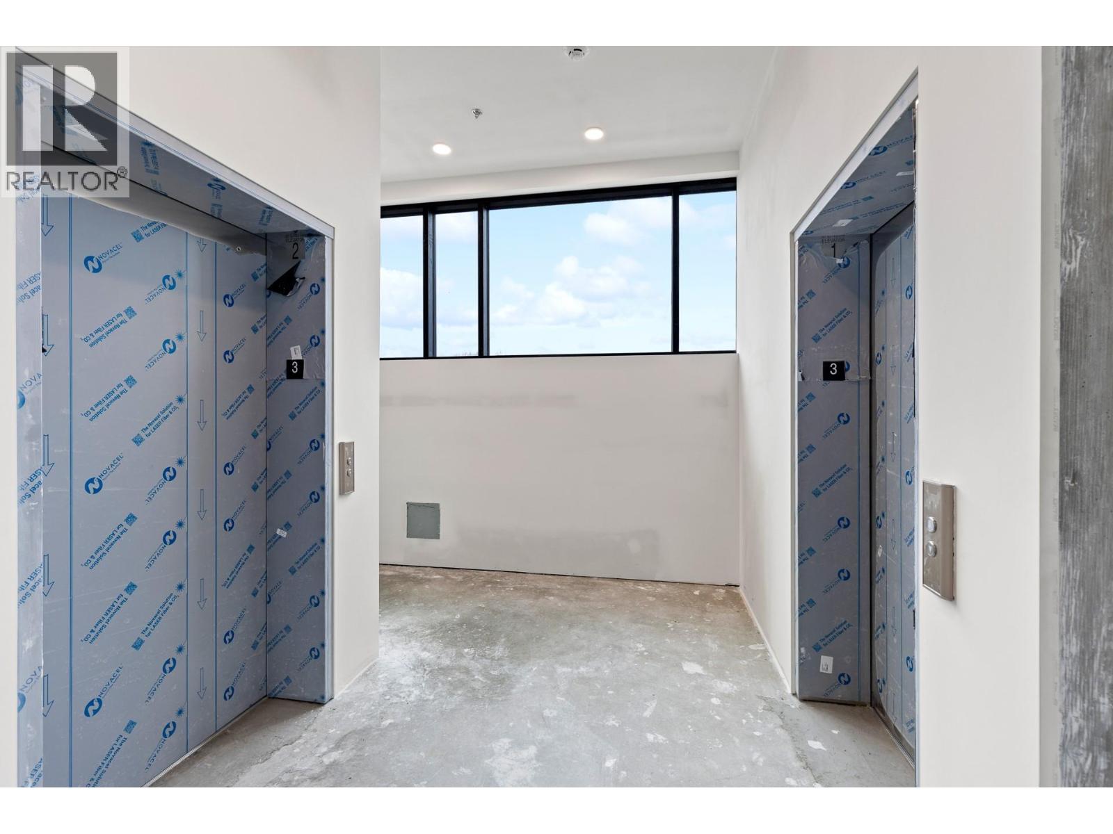 550 Osprey Avenue Unit# 3rd FL