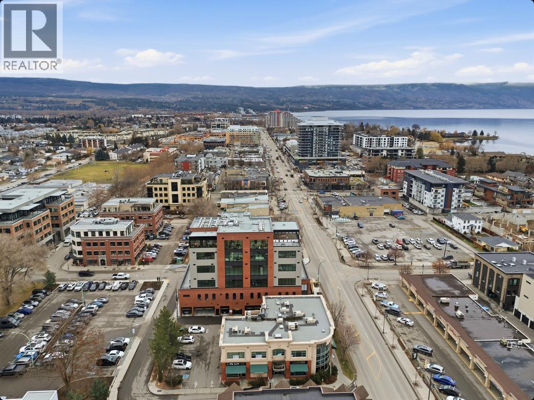 550 Osprey Avenue Unit# 3rd FL