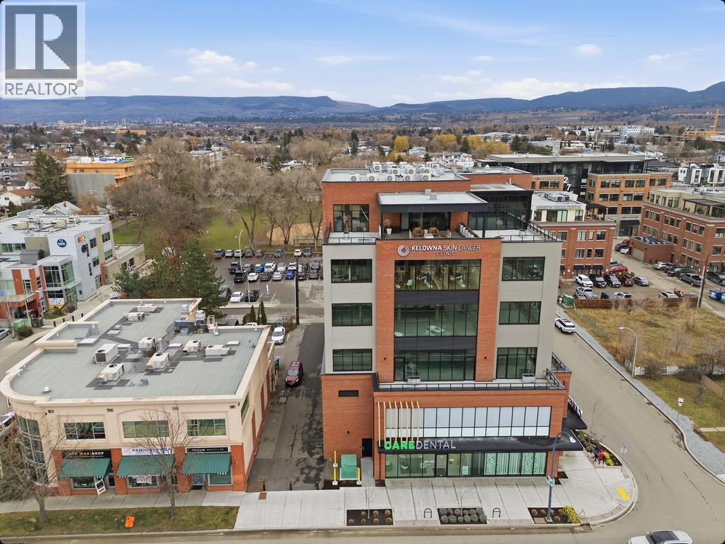 550 Osprey Avenue Unit# 3rd FL
