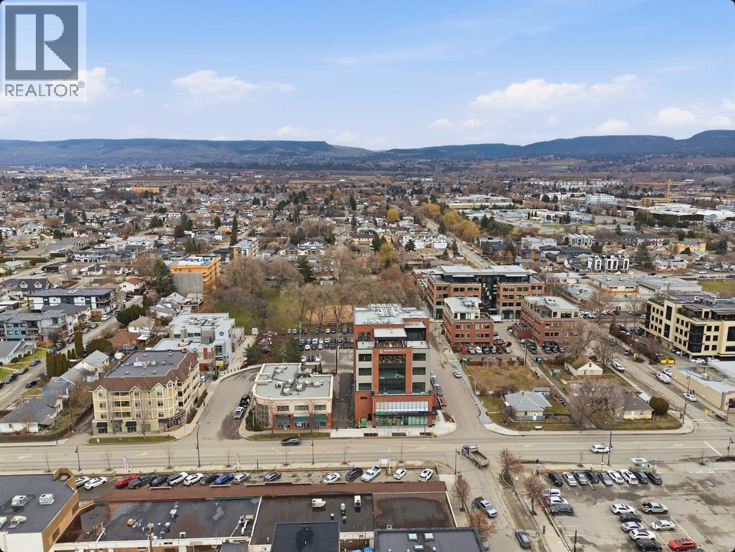 550 Osprey Avenue Unit# 3rd FL