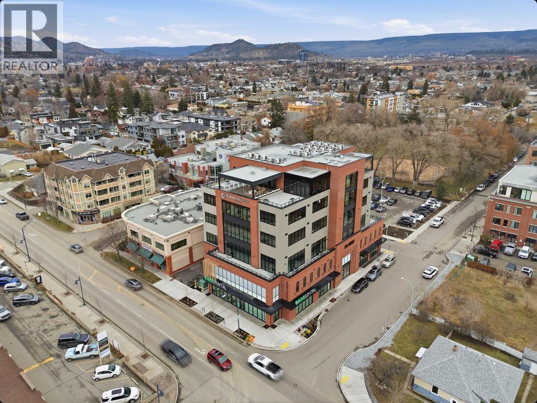 550 Osprey Avenue Unit# 3rd FL