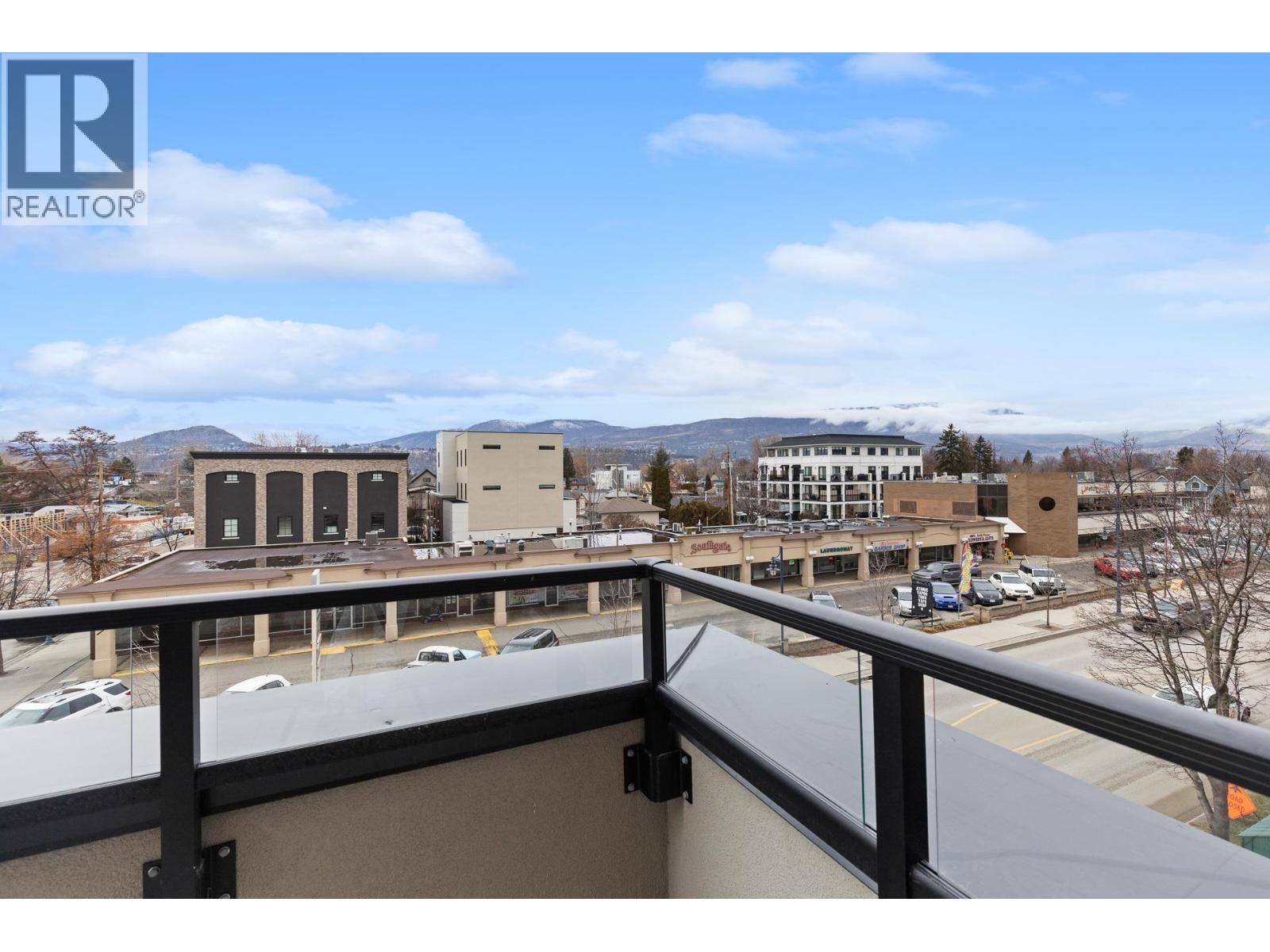 550 Osprey Avenue Unit# 3rd FL