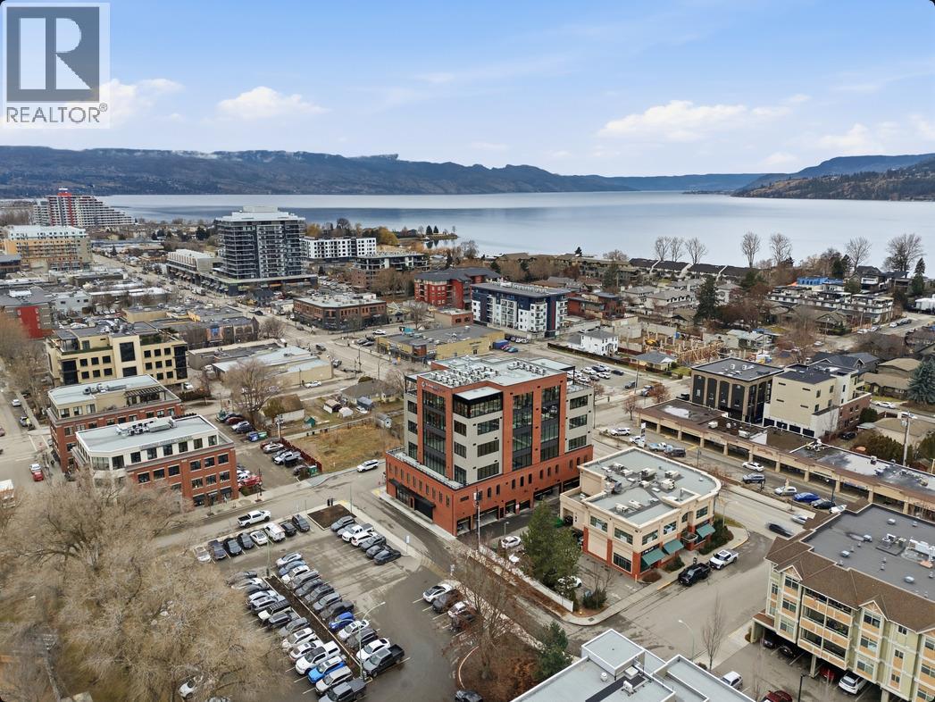 550 Osprey Avenue Unit# 3rd FL