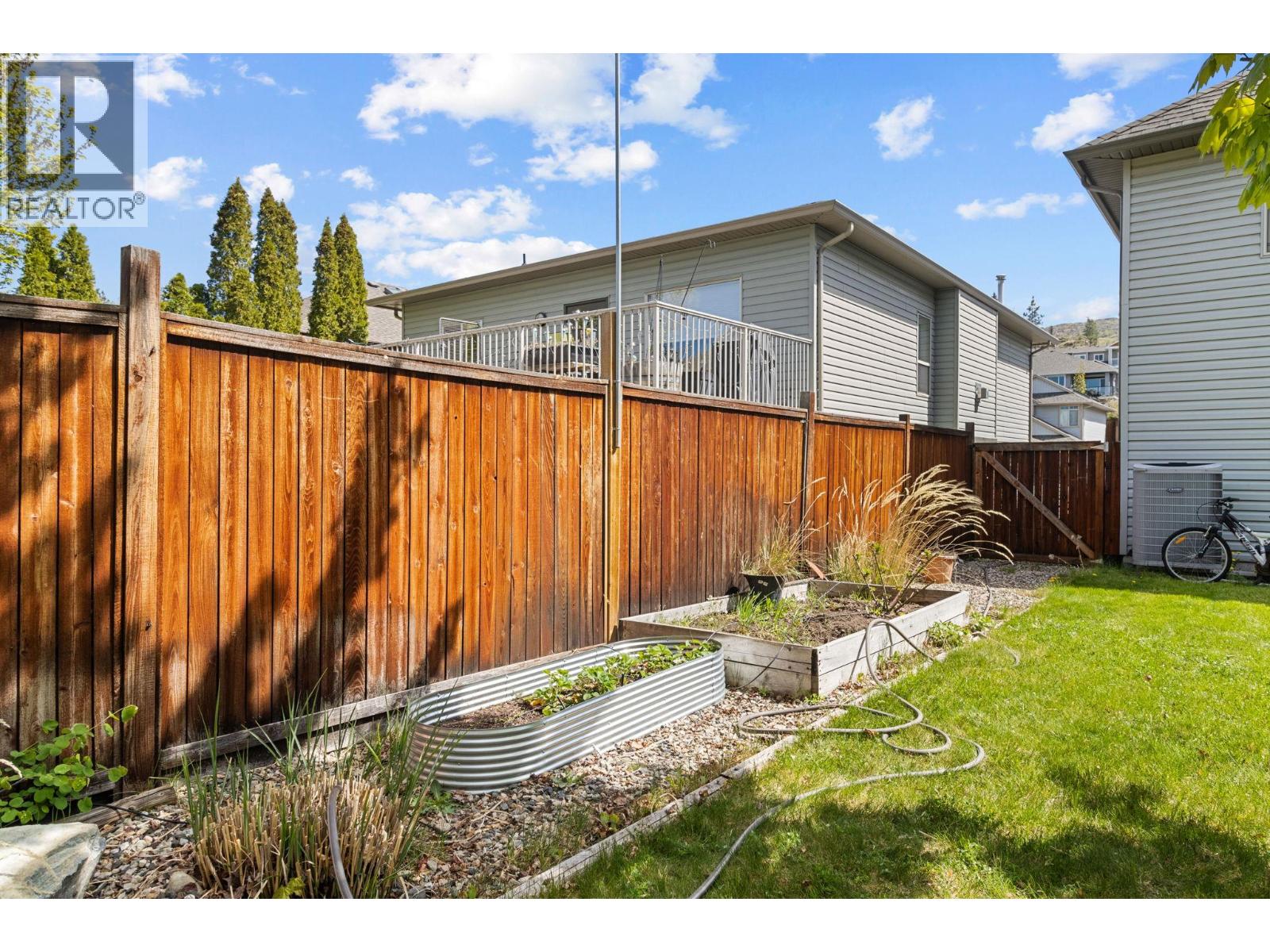 534 South Crest Drive