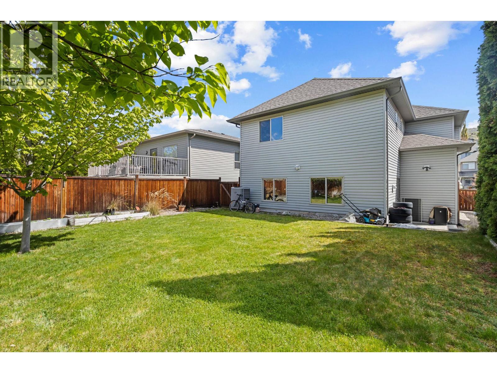 534 South Crest Drive