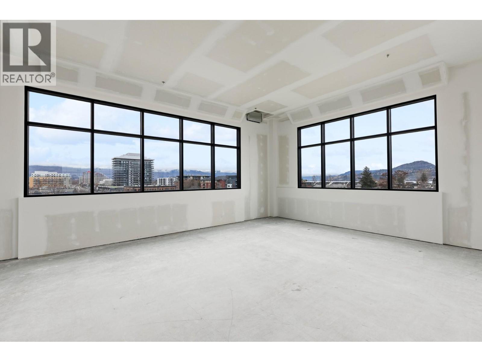 550 Osprey Avenue Unit# 4th FL