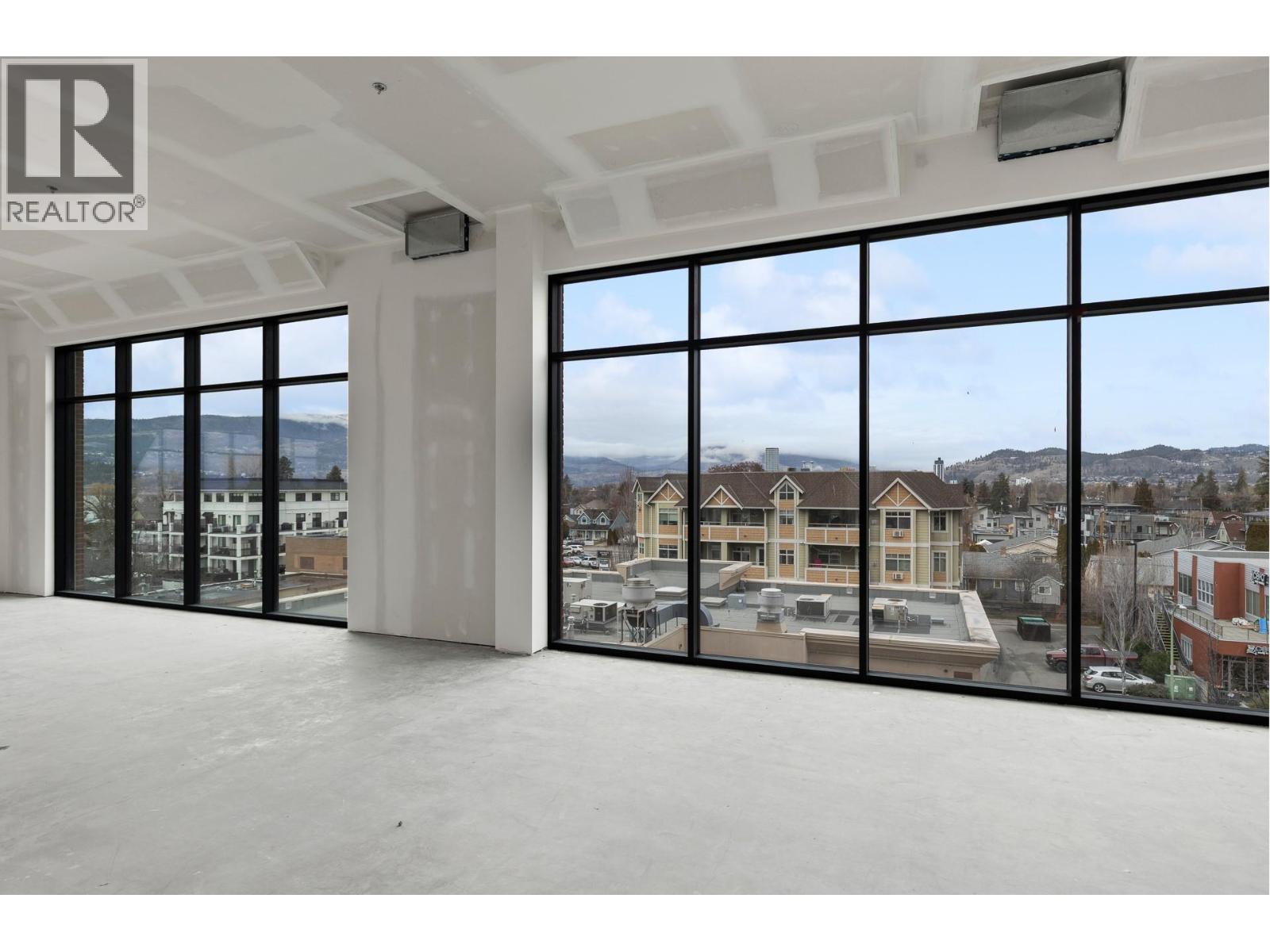 550 Osprey Avenue Unit# 4th FL
