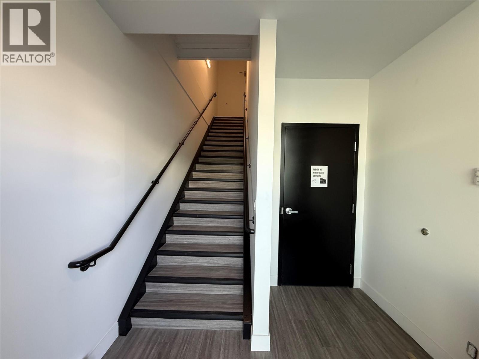 815 Vaughan Avenue Unit# B-106