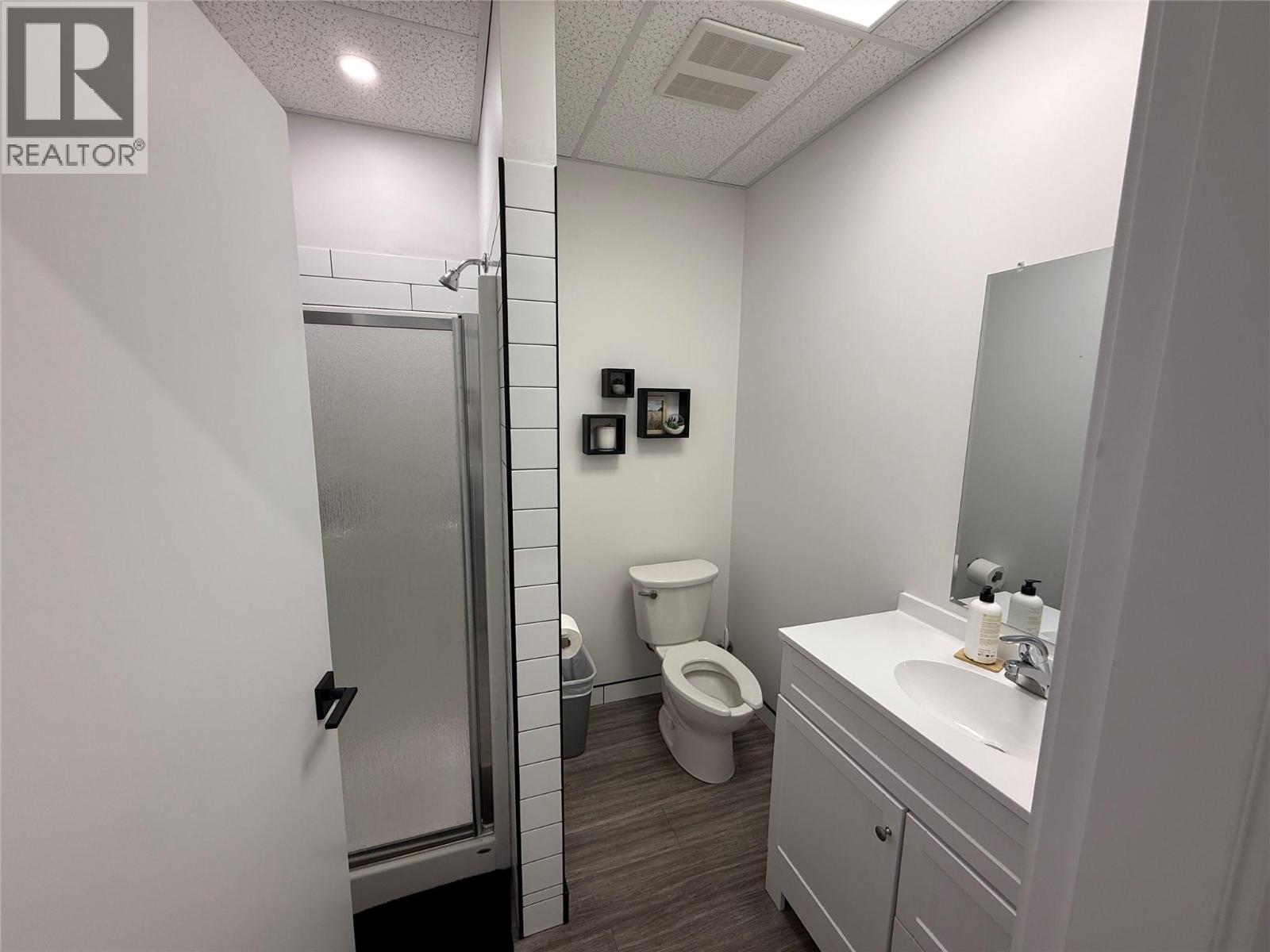 815 Vaughan Avenue Unit# B-106
