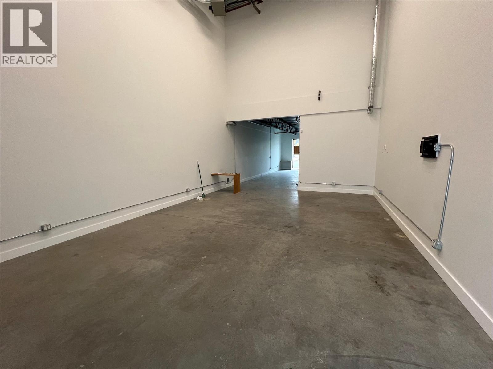 815 Vaughan Avenue Unit# A-106