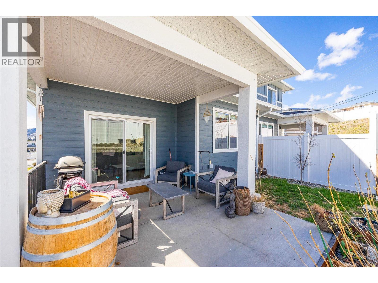 3321 Hawks Crescent