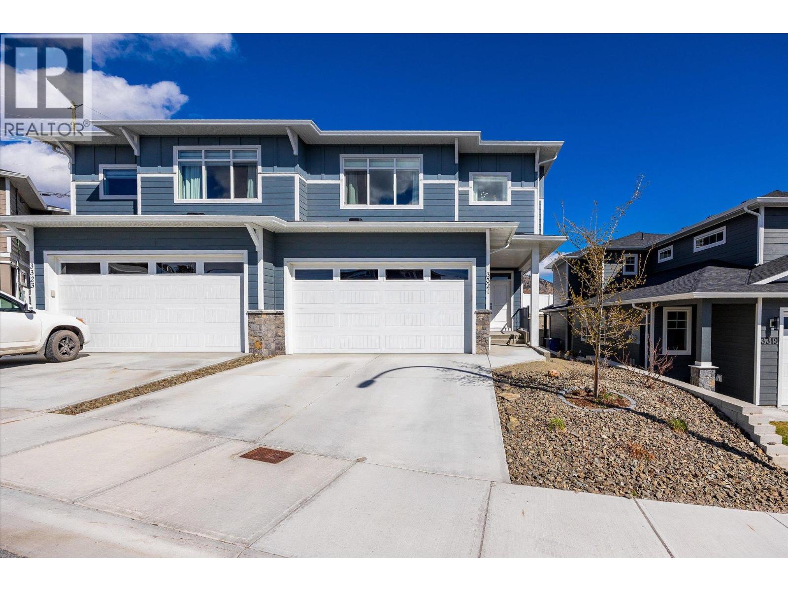 3321 Hawks Crescent