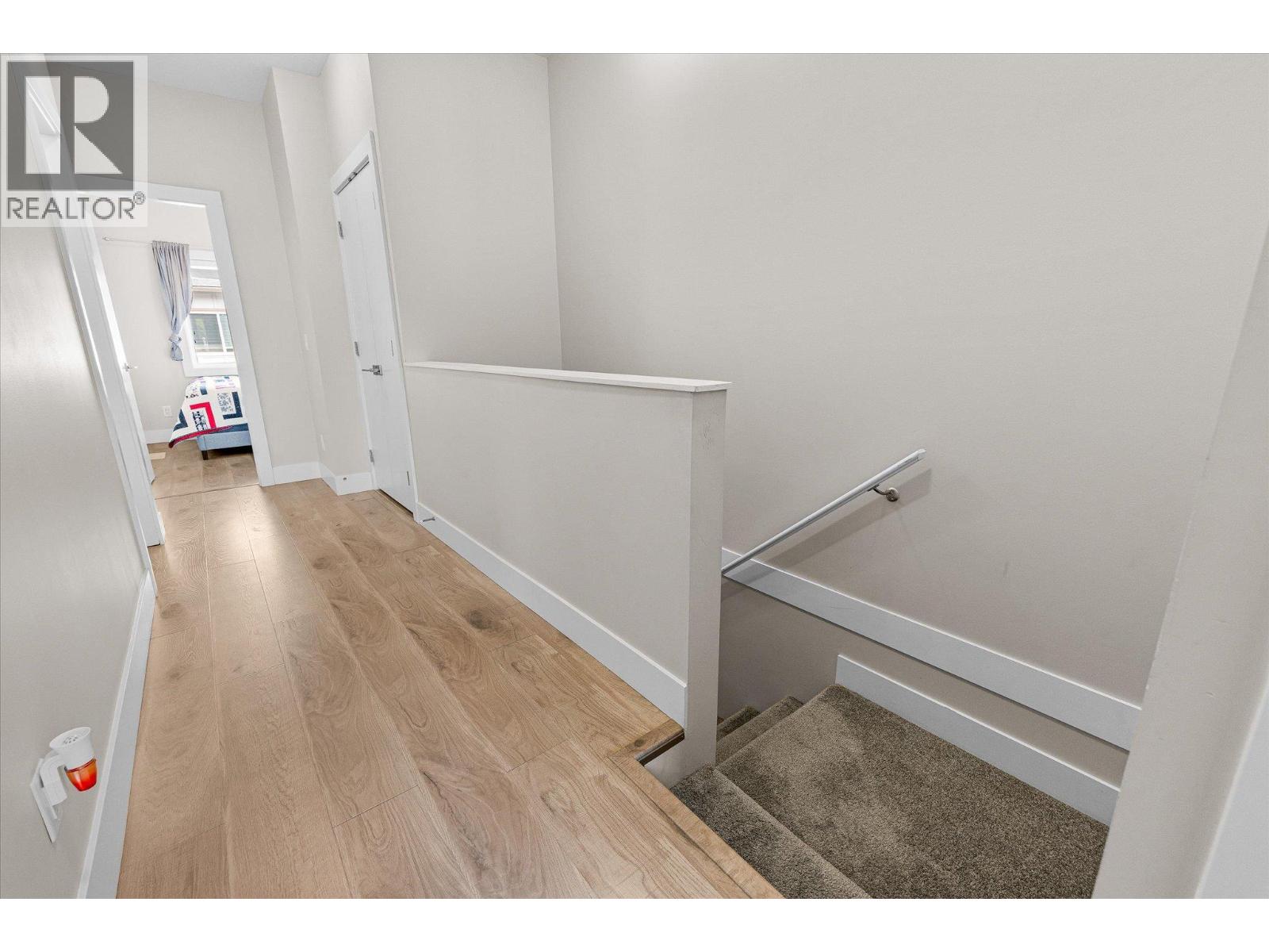 255 Taylor Road Unit# 17