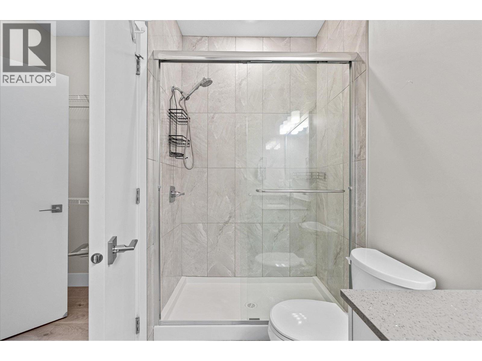 255 Taylor Road Unit# 17