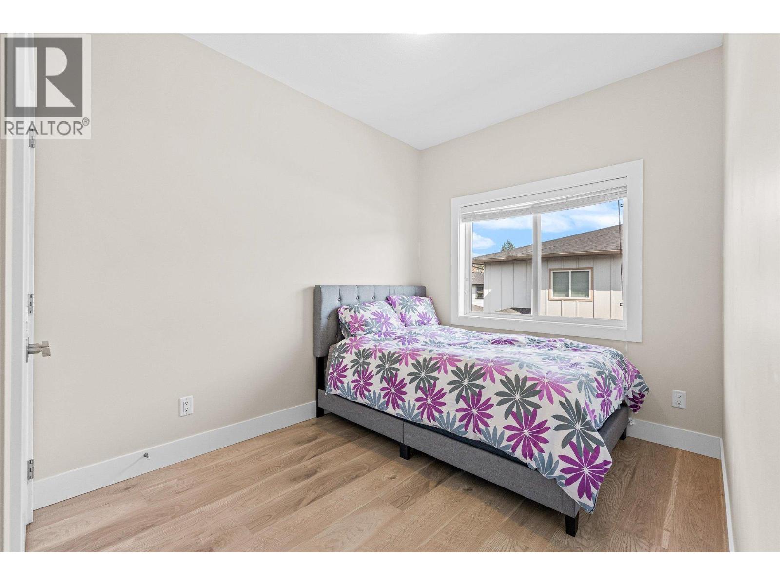 255 Taylor Road Unit# 17
