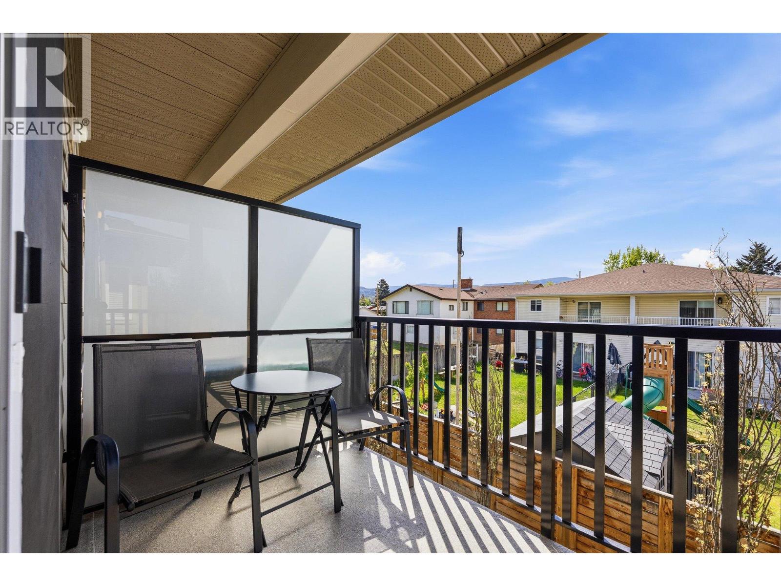 255 Taylor Road Unit# 17