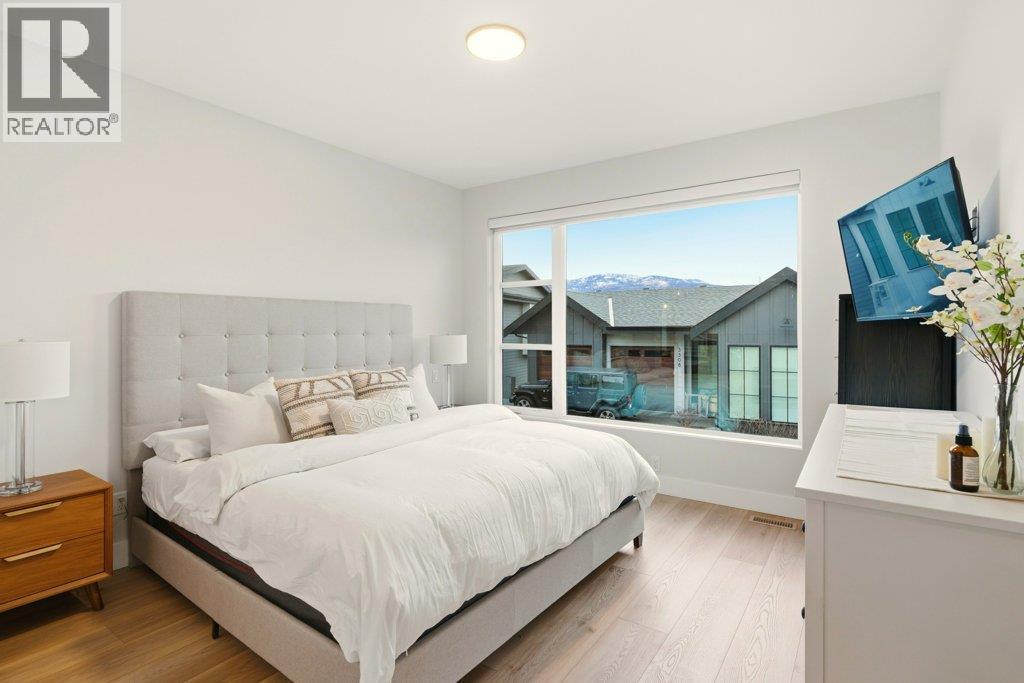 3309 Aspen Lane