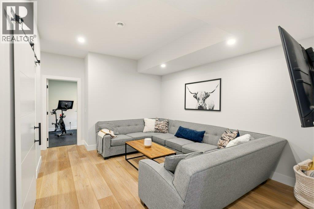 3309 Aspen Lane