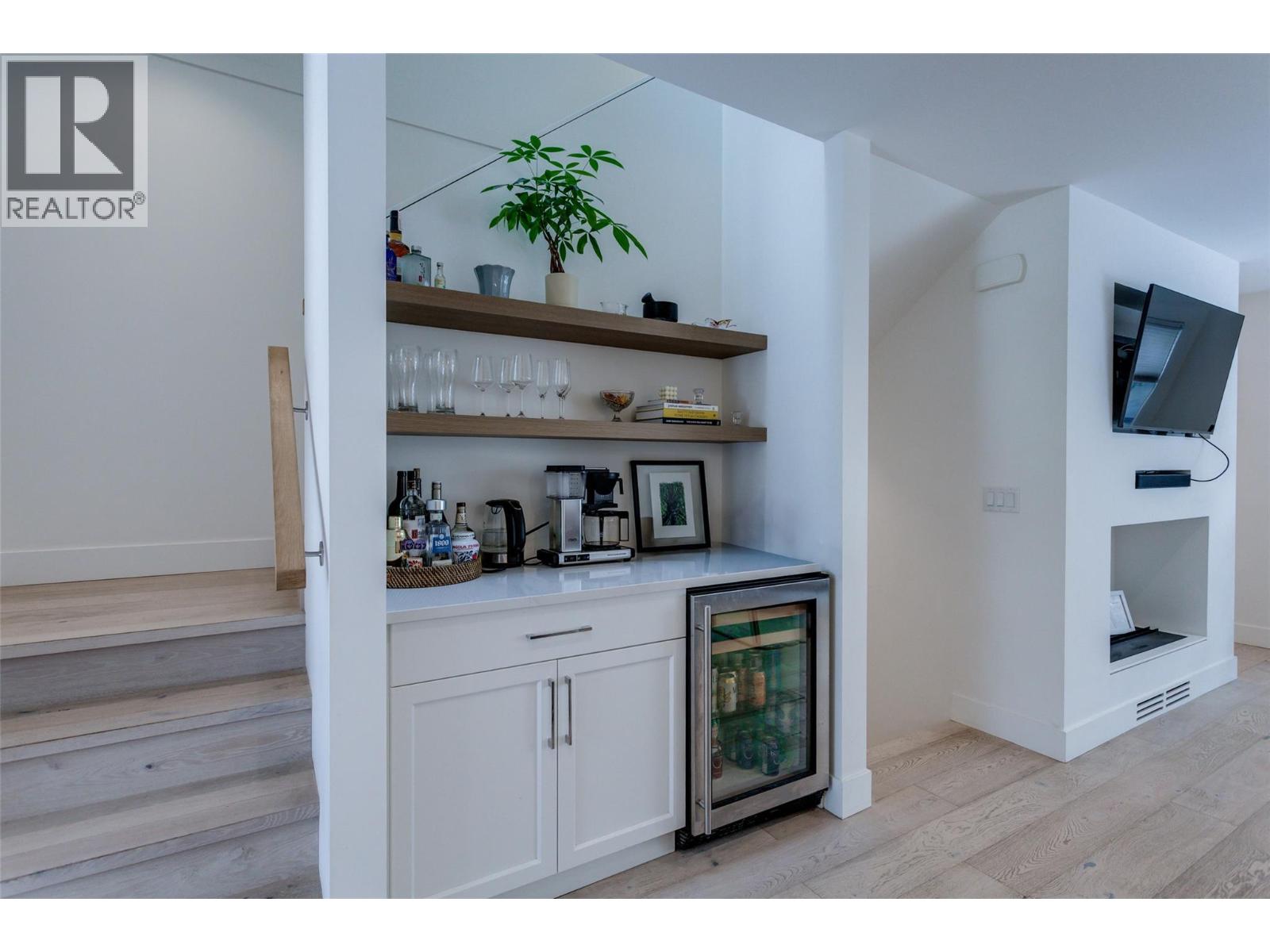 1308 Richter Street Unit# 104