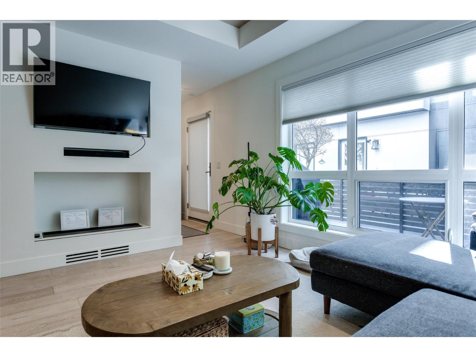 1308 Richter Street Unit# 104