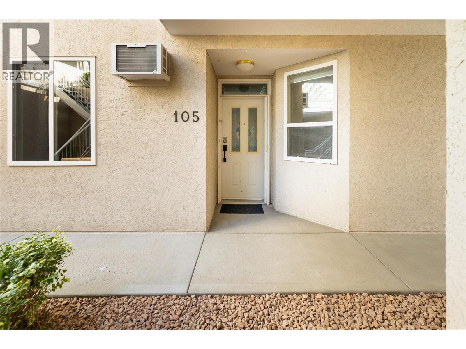2377 Shannon Woods Drive Unit# 105