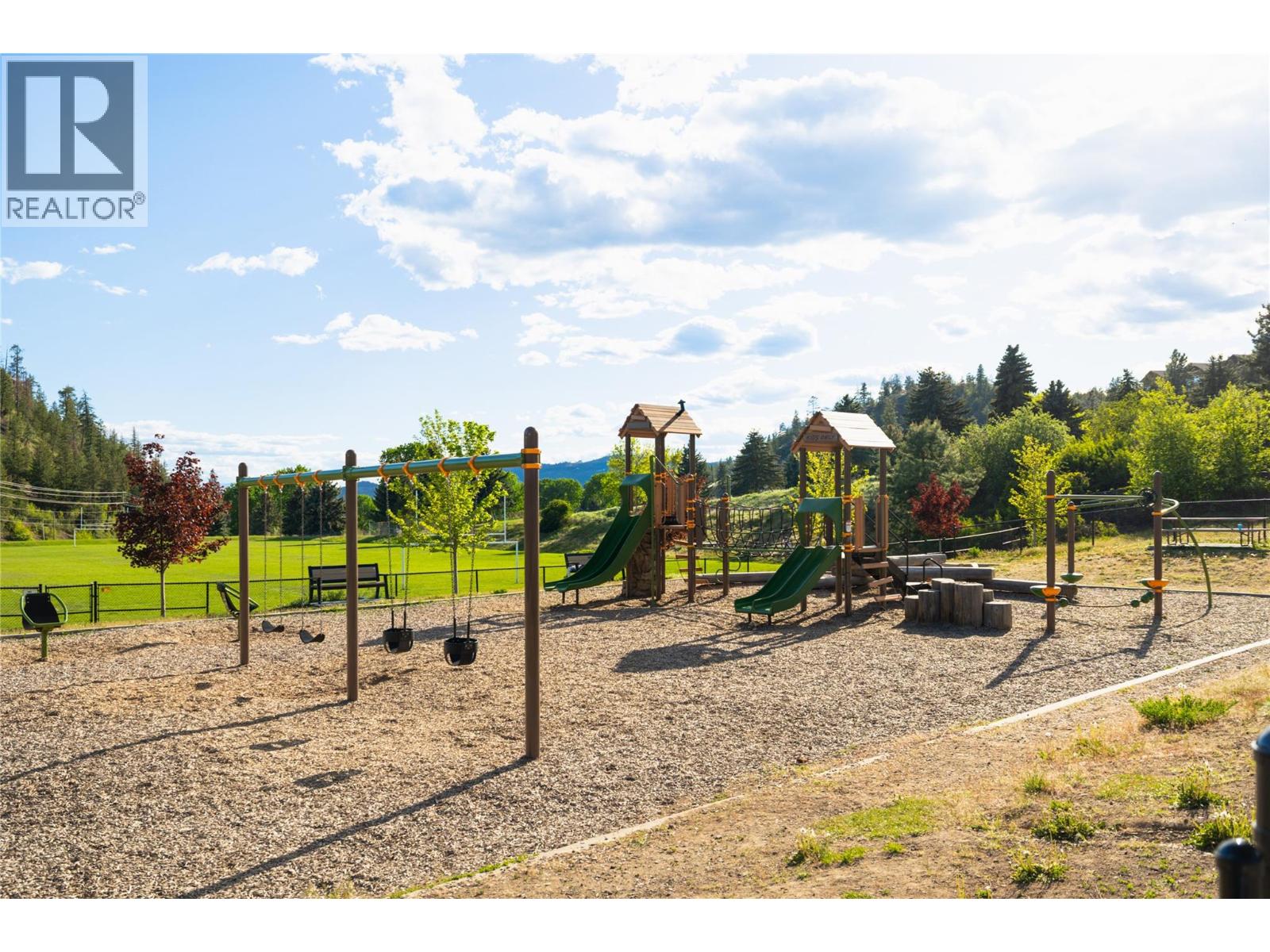 2377 Shannon Woods Drive Unit# 105