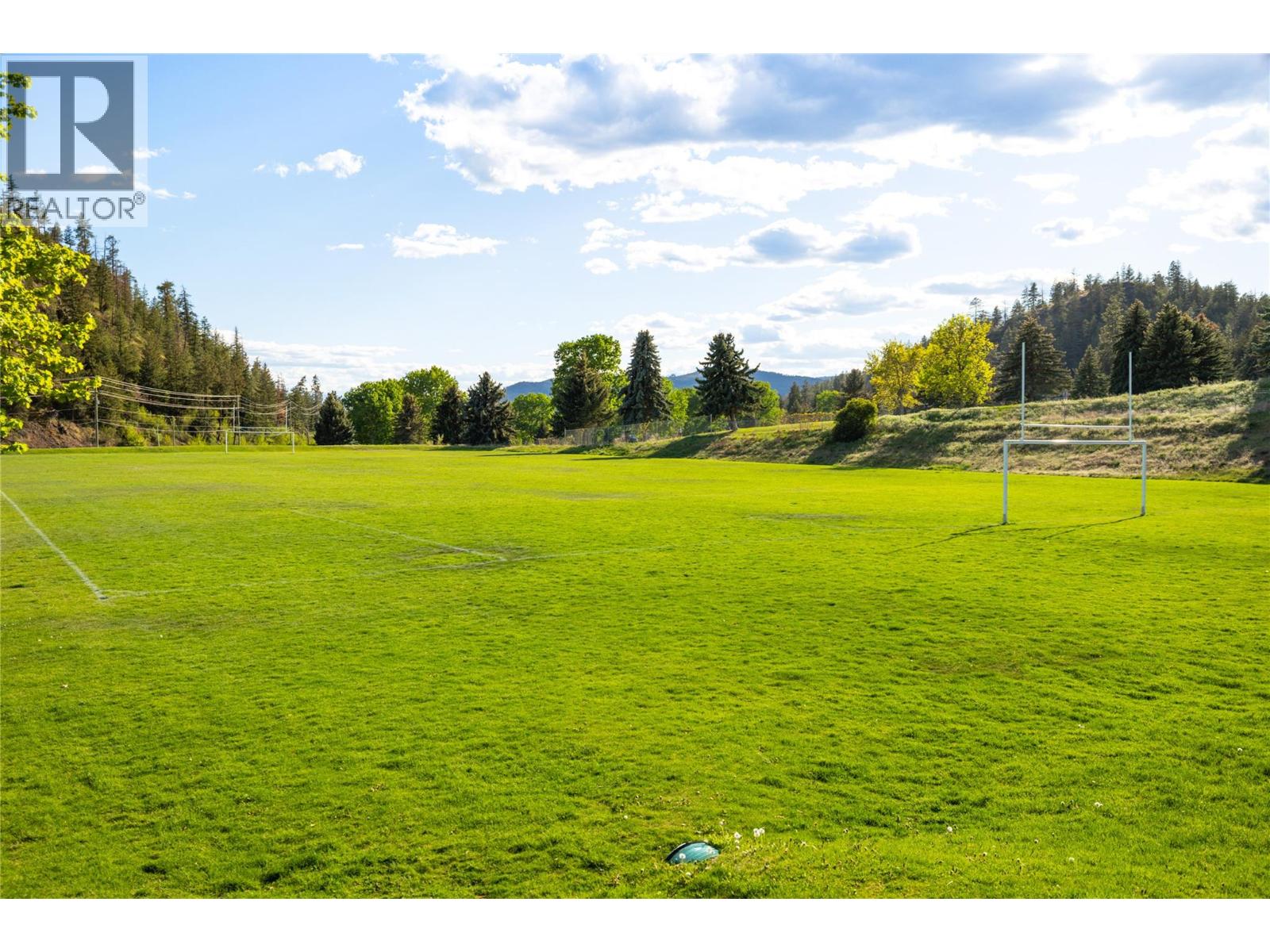 2377 Shannon Woods Drive Unit# 105
