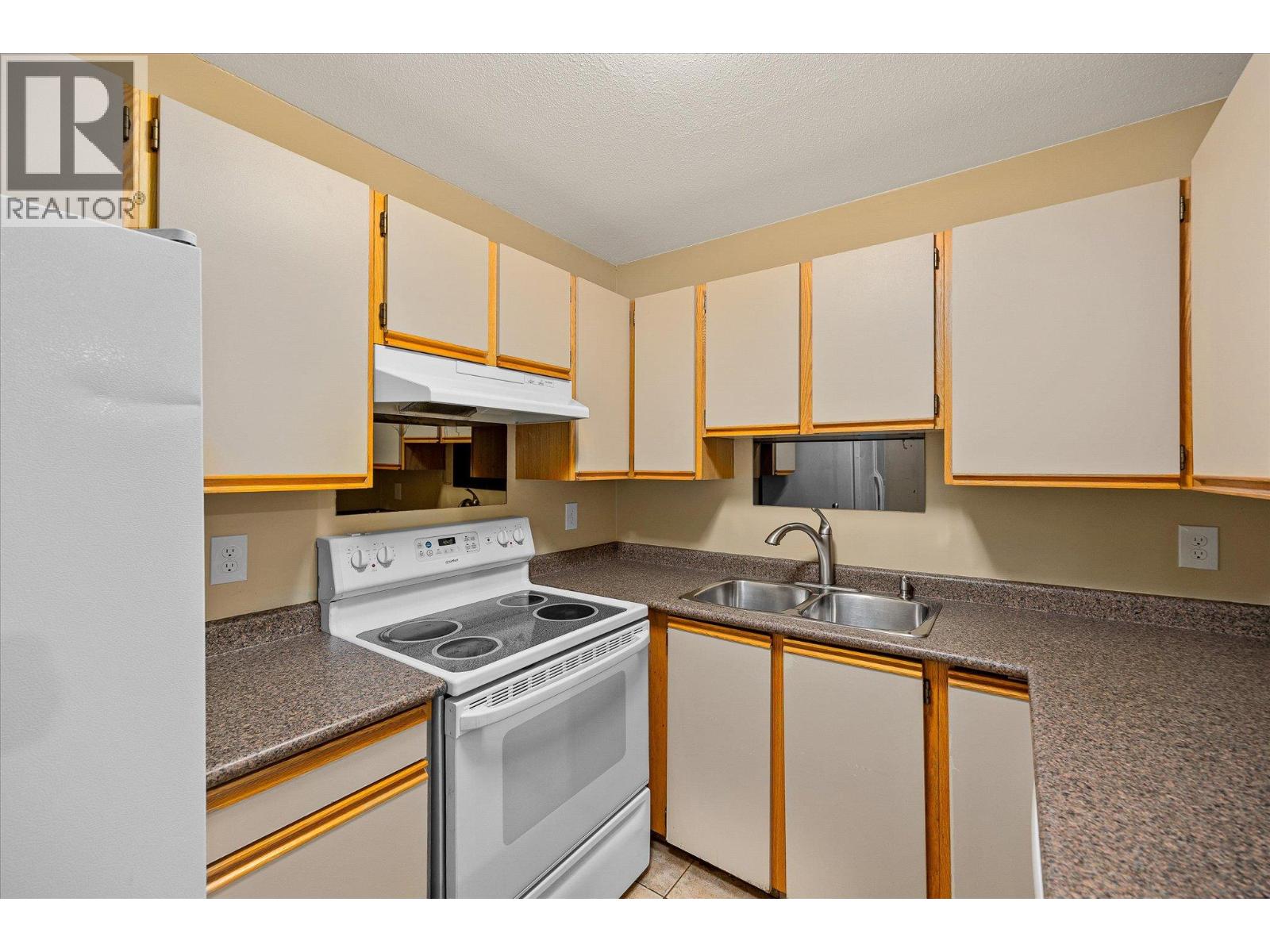 3160 De Montreuil Court Unit# 300