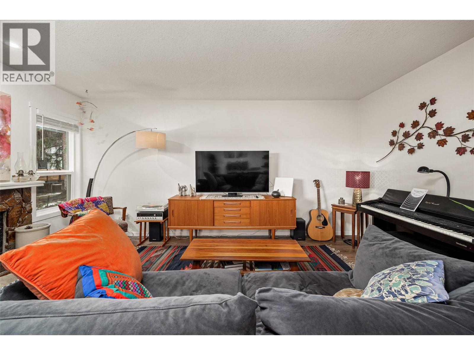 2125 Burtch Road Unit# 210