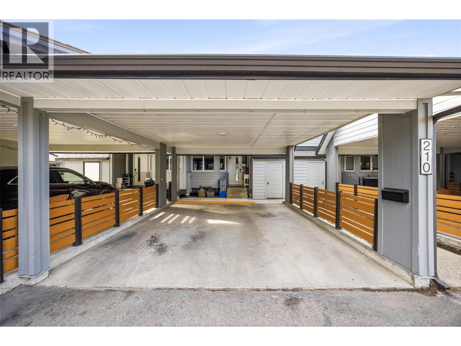 2125 Burtch Road Unit# 210