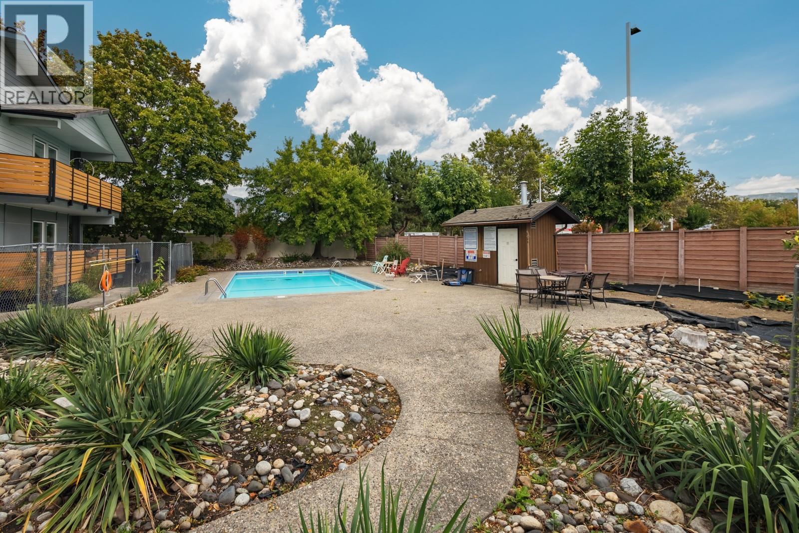 2125 Burtch Road Unit# 210