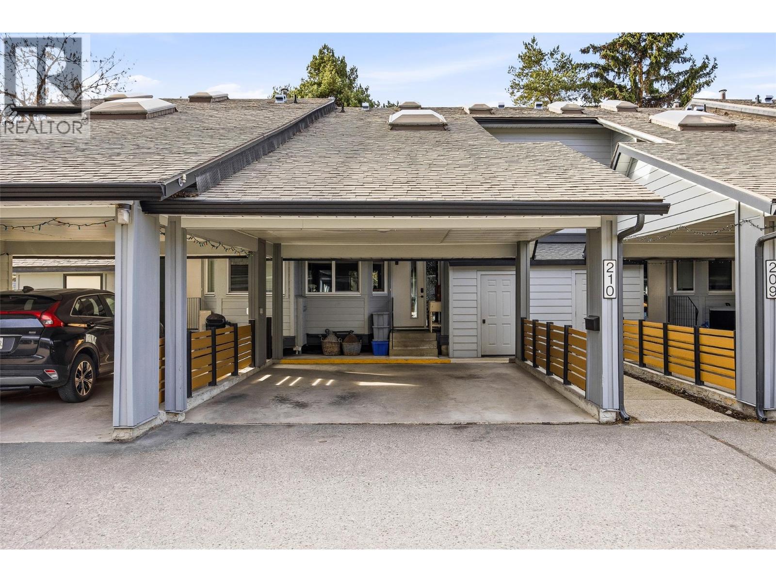 2125 Burtch Road Unit# 210