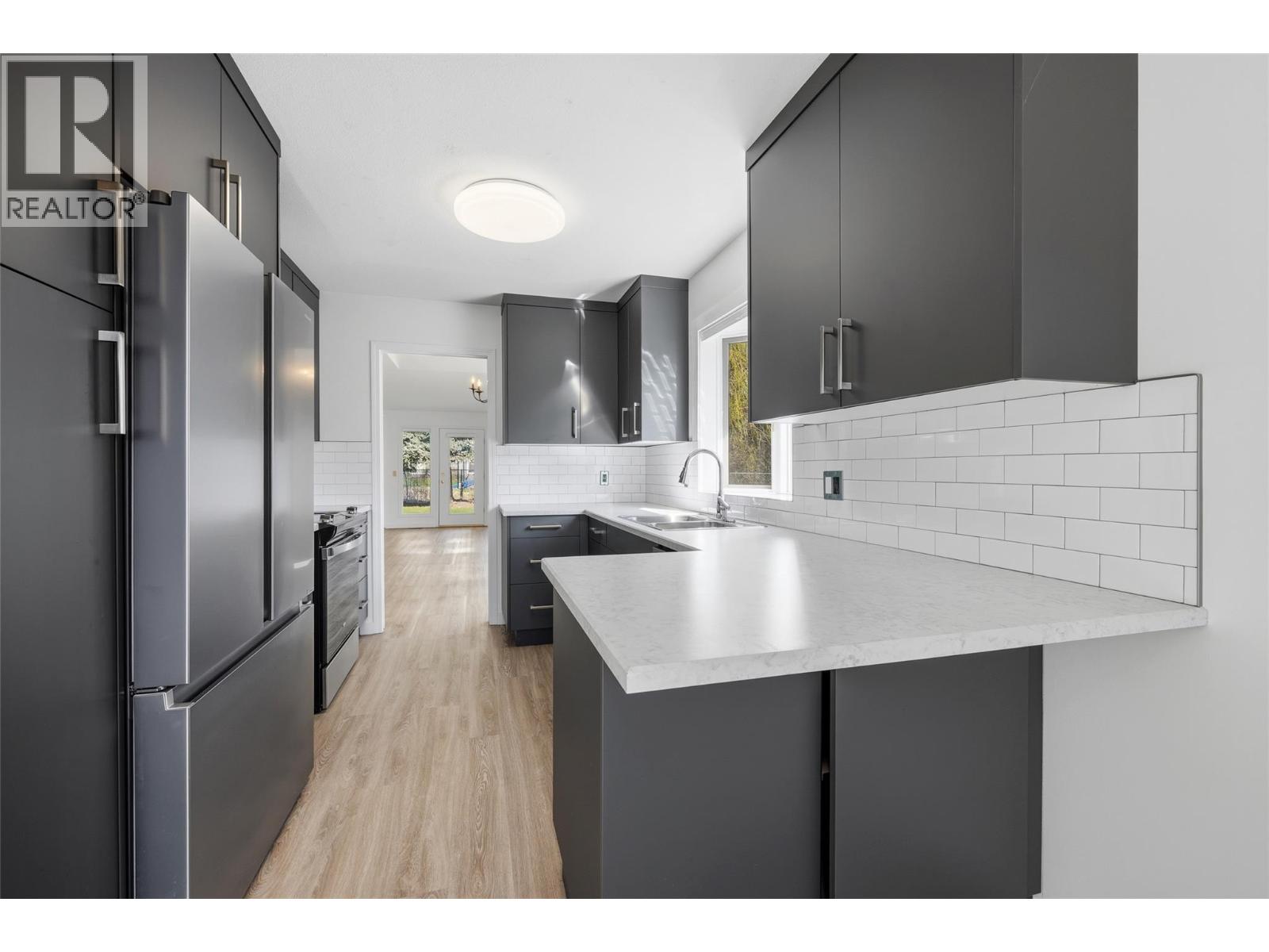 1020 Lanfranco Road Unit# 28