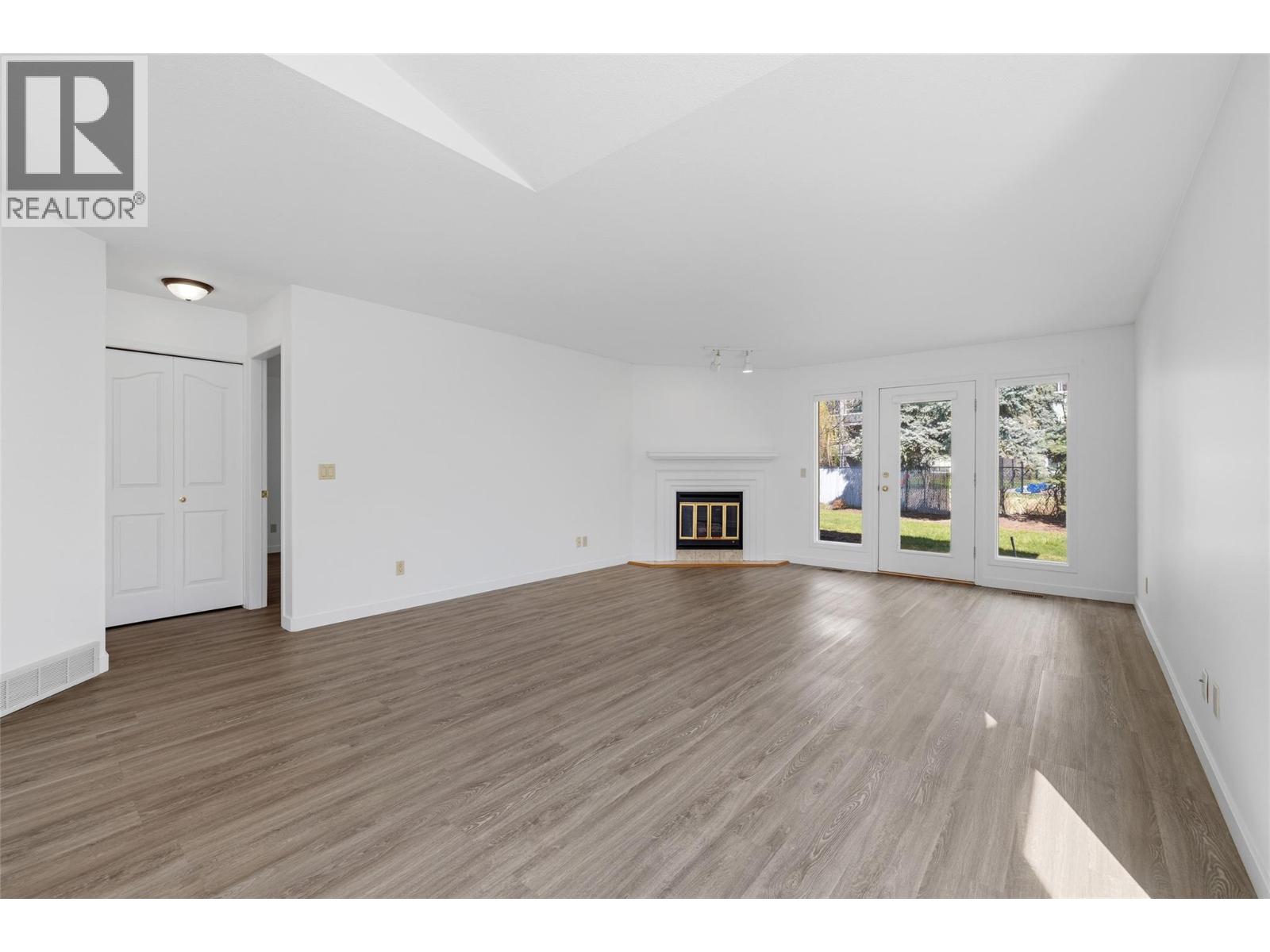 1020 Lanfranco Road Unit# 28