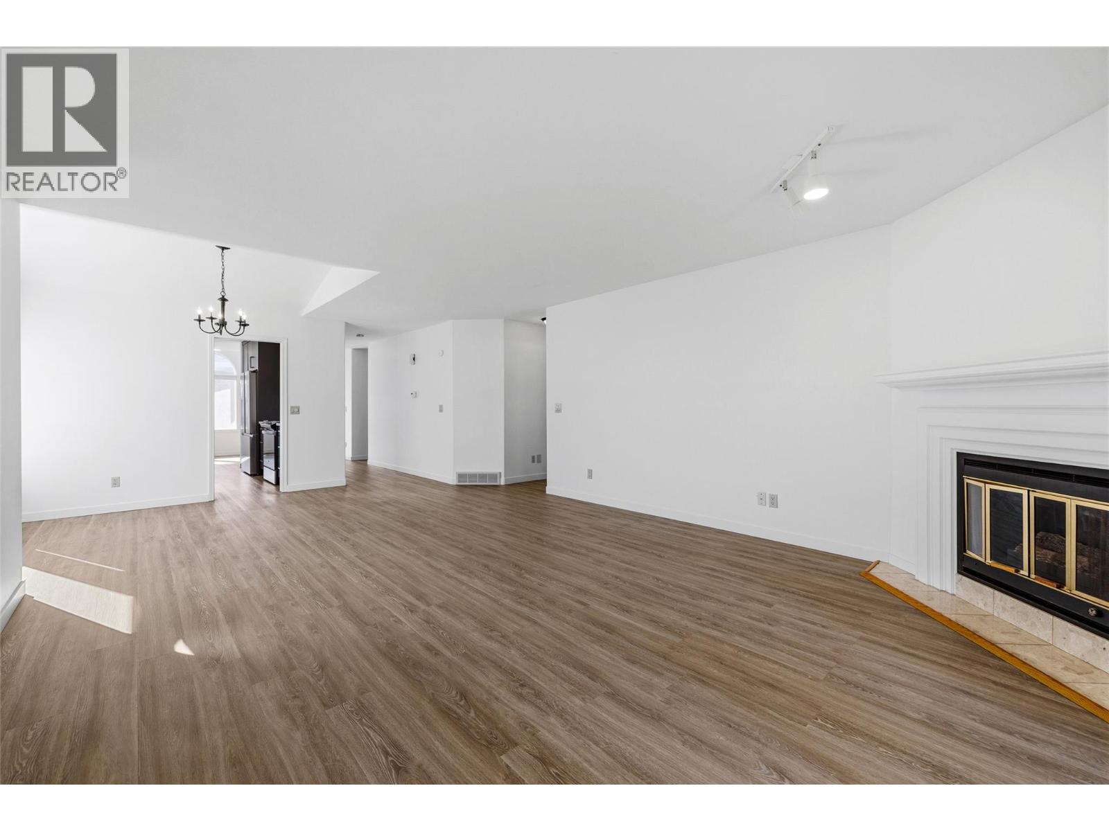 1020 Lanfranco Road Unit# 28