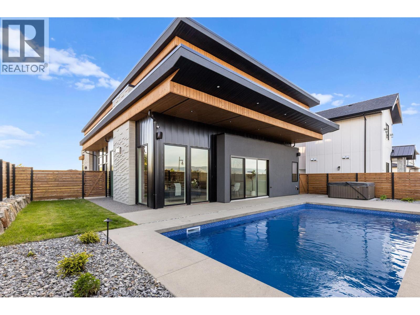 4983 Bucktail Lane