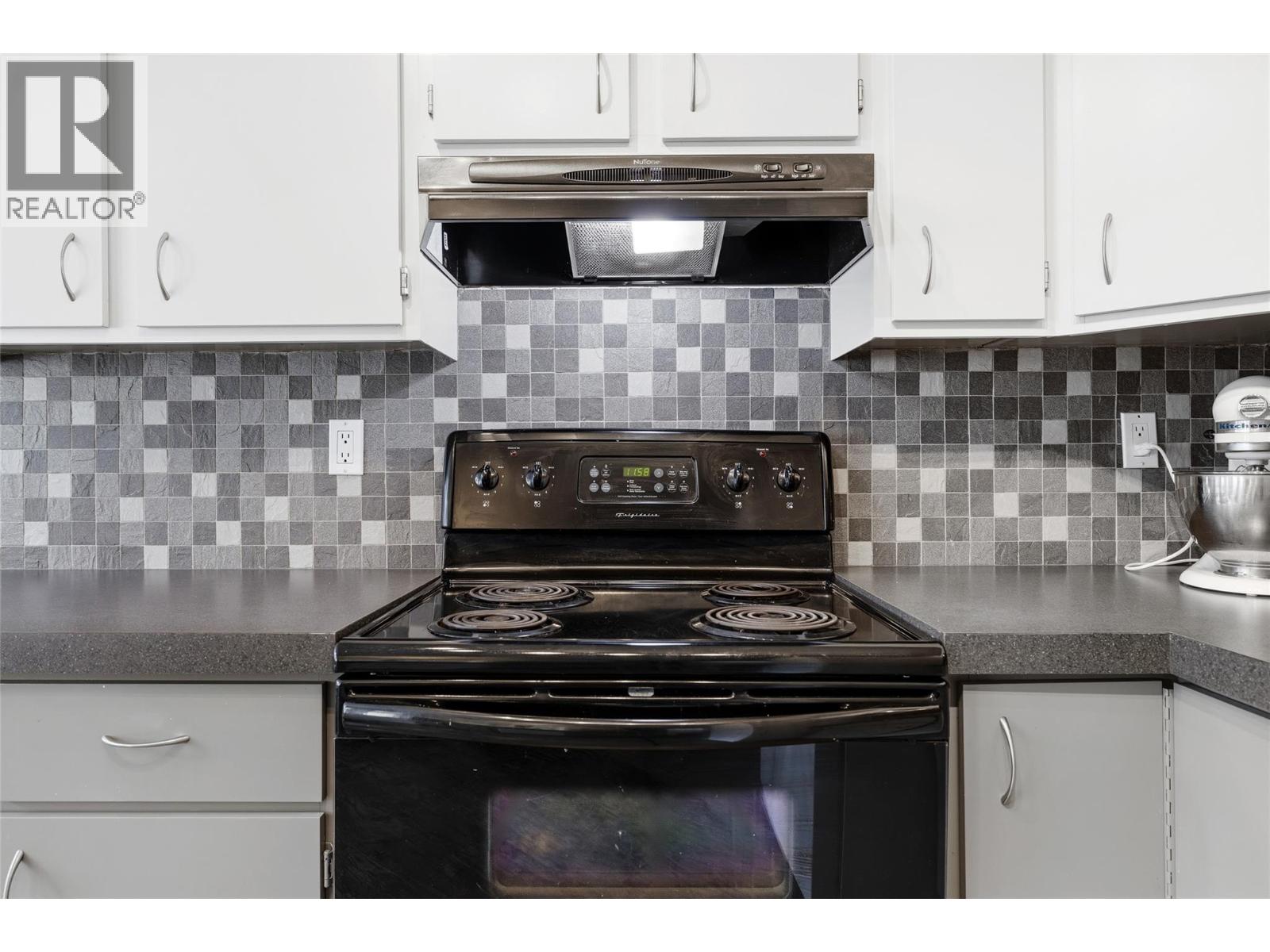 1225 Brookside Avenue Unit# 7