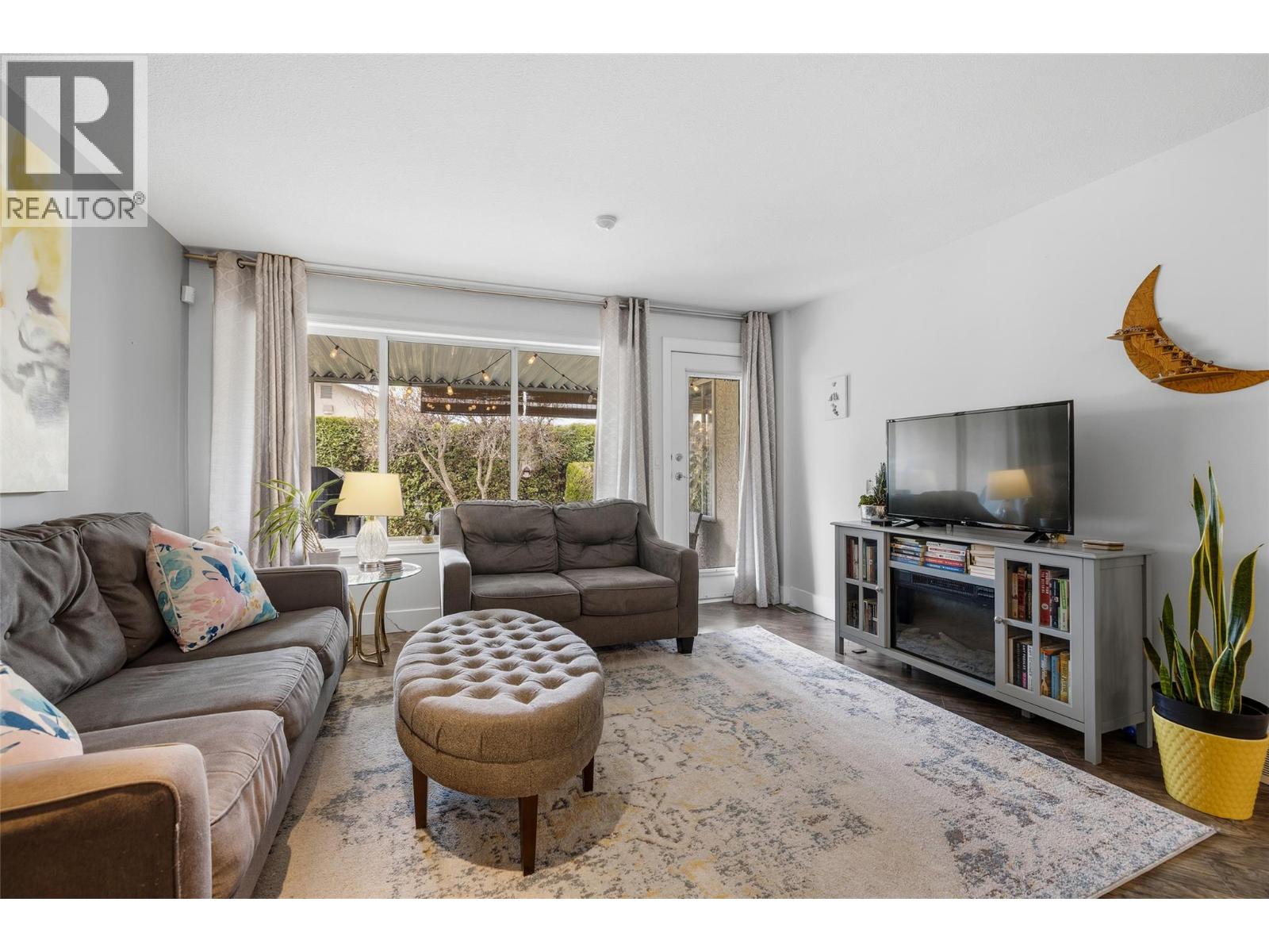 1225 Brookside Avenue Unit# 7