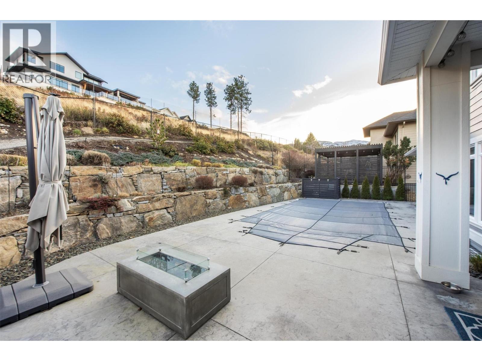 5499 Mountainside Drive