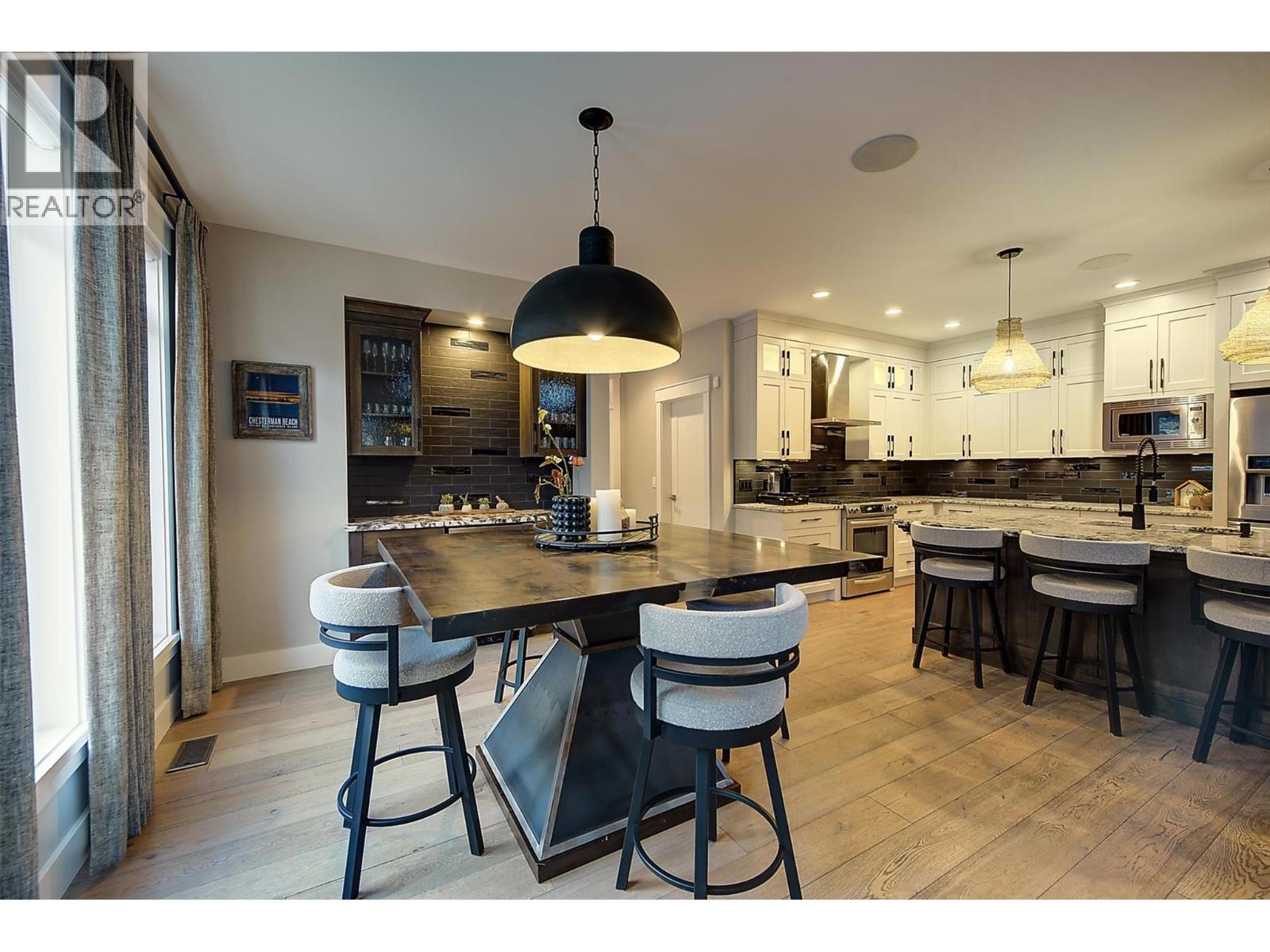 5499 Mountainside Drive