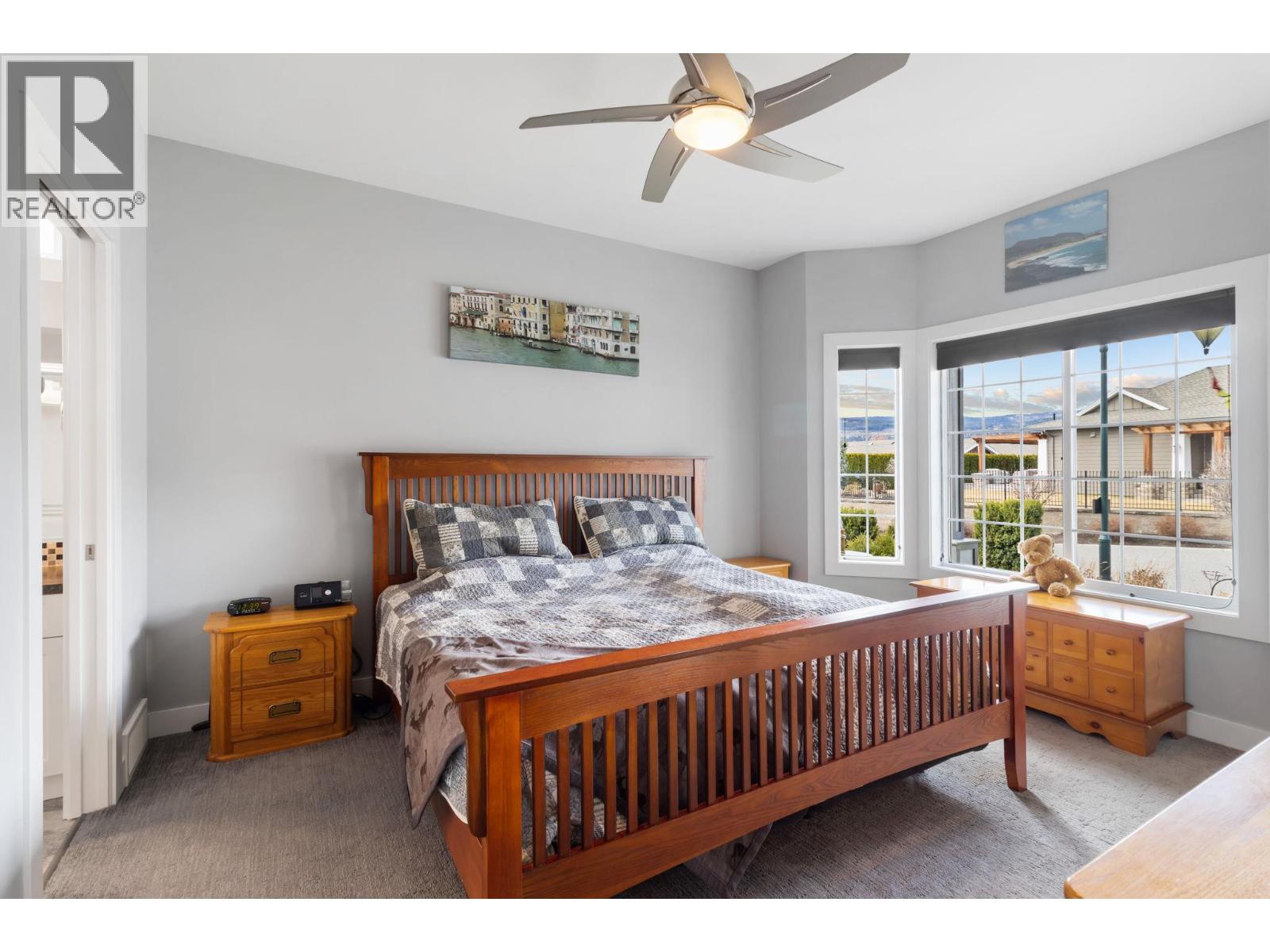 3377 Kingfisher Road