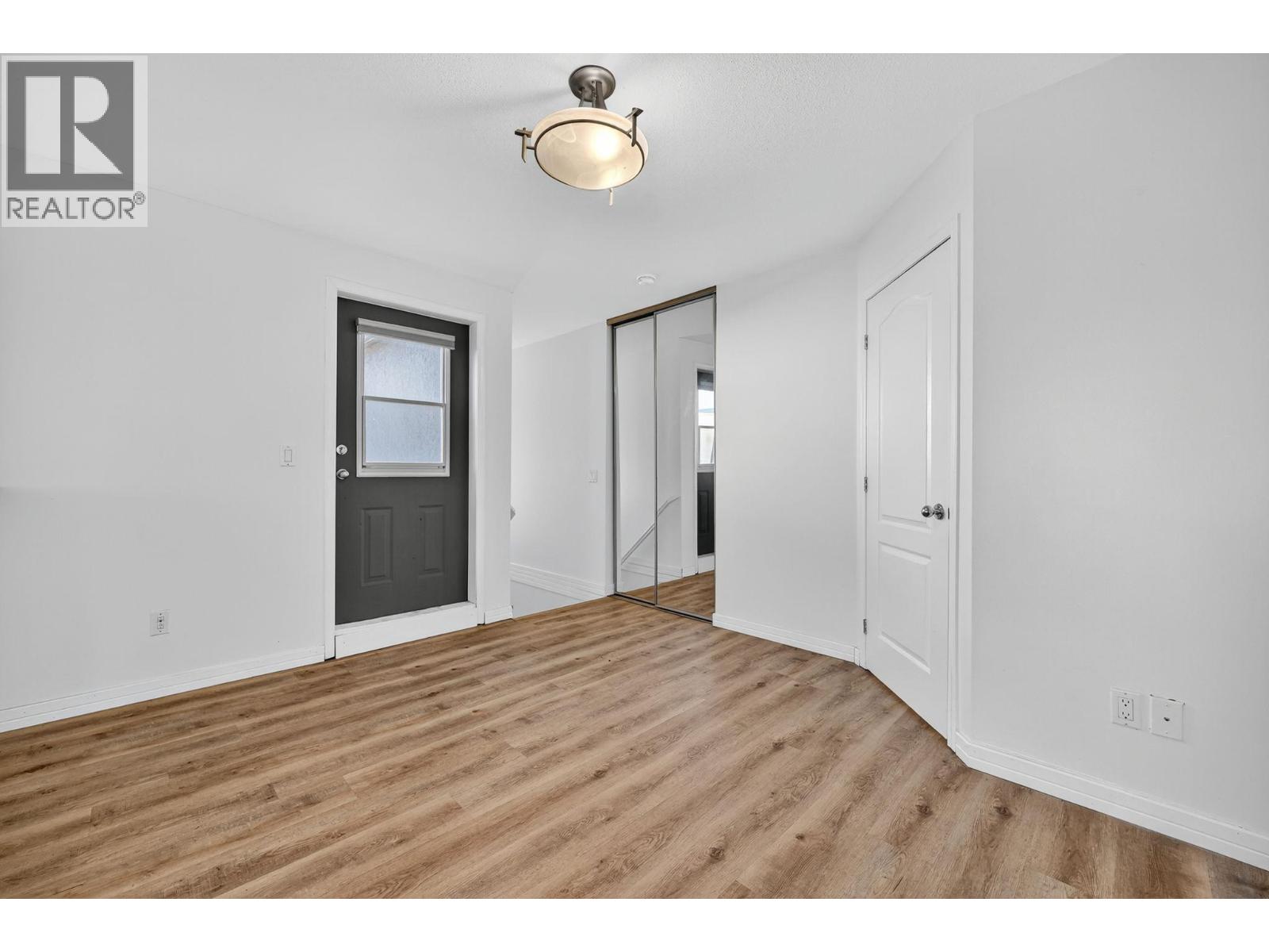 1965 Durnin Road Unit# 308