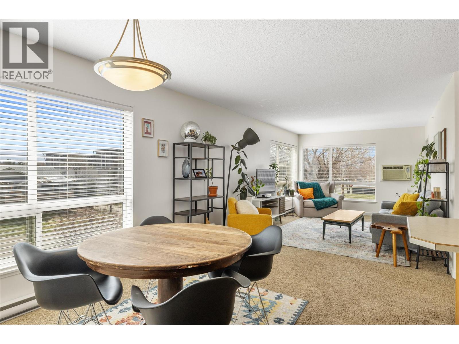 260 Franklyn Road Unit# 201