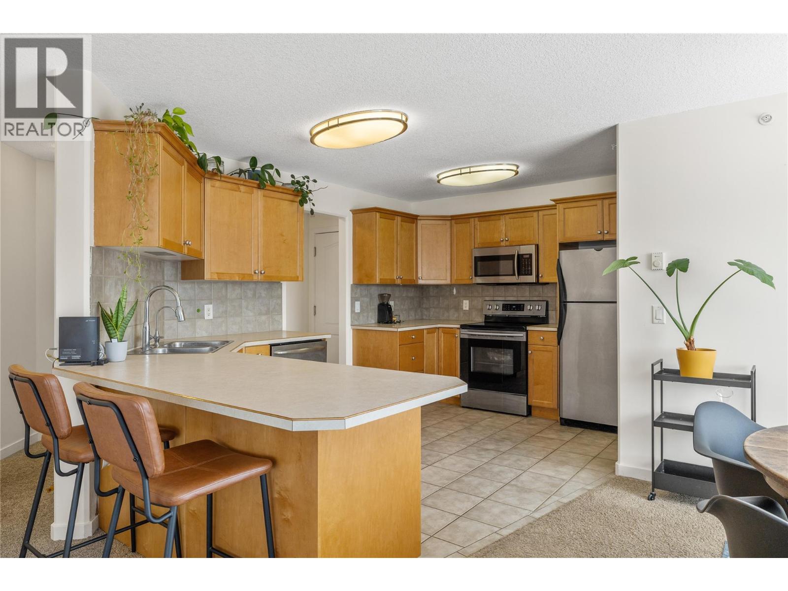 260 Franklyn Road Unit# 201