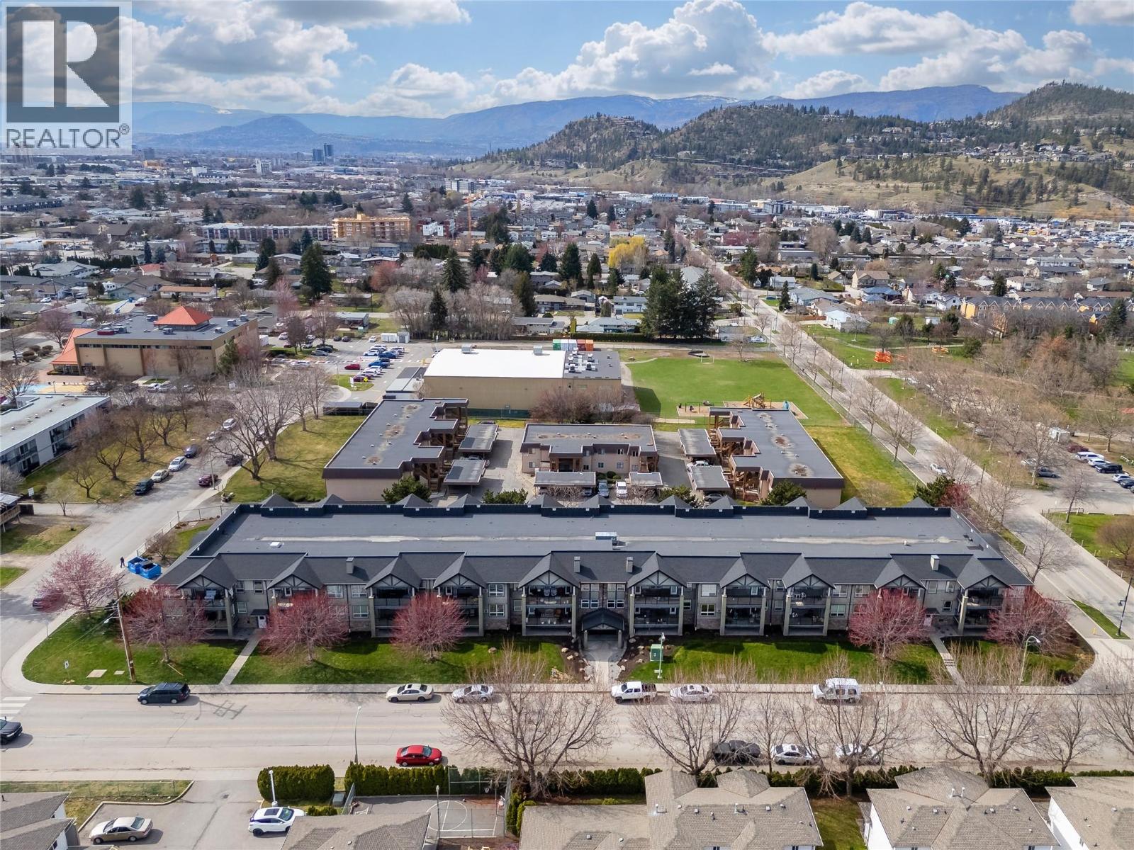 260 Franklyn Road Unit# 201