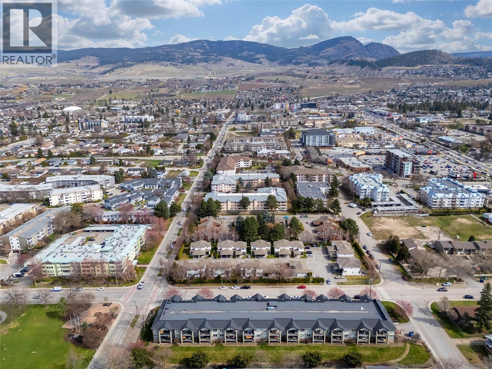 260 Franklyn Road Unit# 201